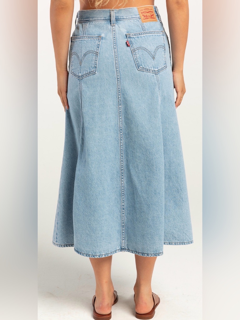 Levi’s Denim Fit and Flare Skirt multiple sizes NWT - Picture 4 of 9